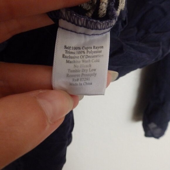 Johnny Was embroidered crew neck buttoned cupra rayon long sleeve blouse sz S - Picture 8 of 8